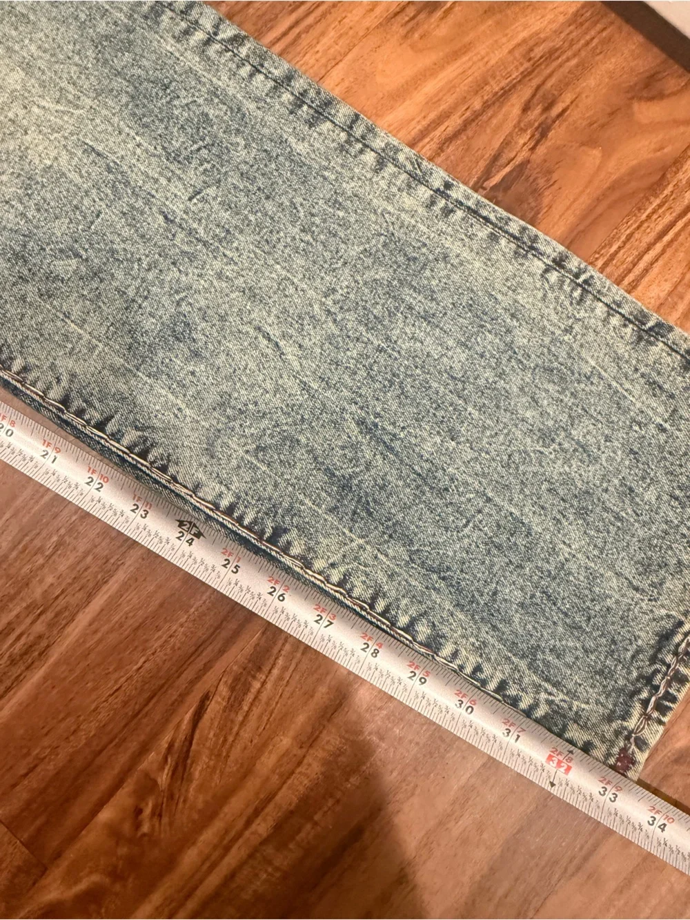 True Religion Ricky Super T Men's Size 40 Relaxed Straight Acid Wash Jeans